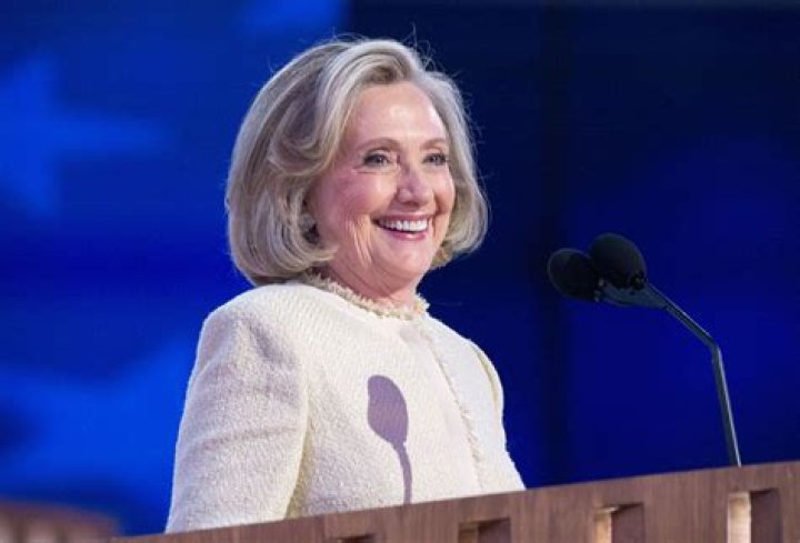 Hillary Clinton’s Celebrity Supporters — SEE PICS