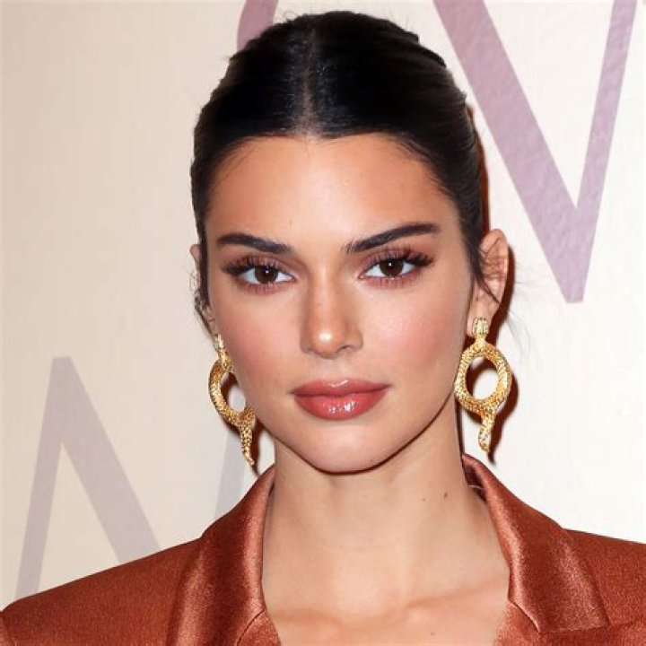 Hottest KarJenner Ab-Baring Looks Of 2019: Kendall, Kim & More