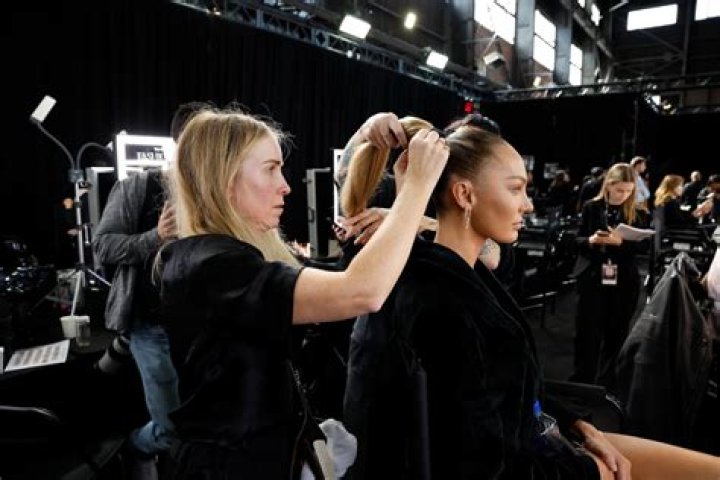 Hottest VS Fashion Show Looks Ever — PICS