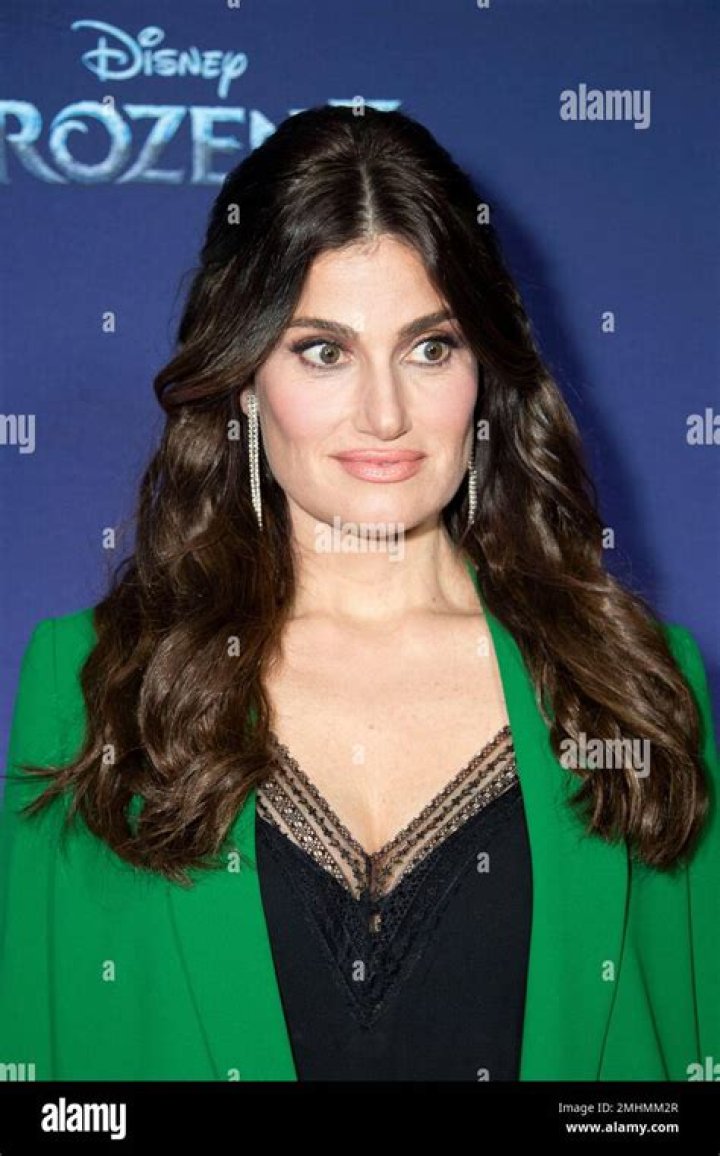Idina Menzel poses during the "Frozen 2" photo call, in Toronto "Frozen 2" Photo Call - , Toronto, Canada - 04 Nov 2019