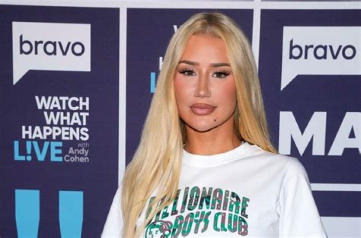 Iggy Azaela