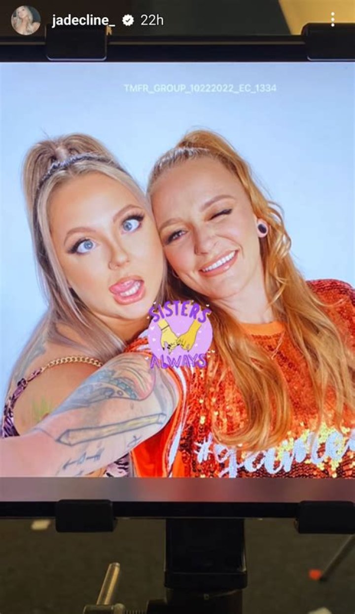 Jade Cline poses with her bump on display