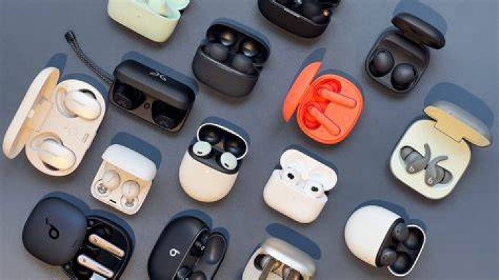 Jam Out To You Favorite Songs With These Earpods, A Deal At $21 Plus 7 More Wireless Headphones