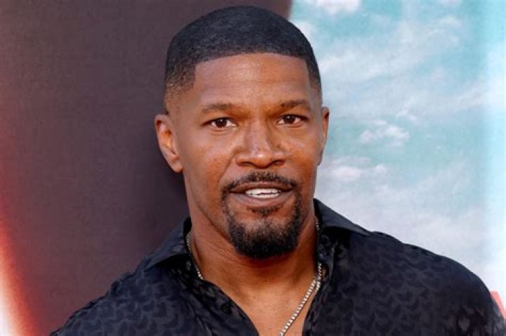 Jamie Foxx & a mystery blonde