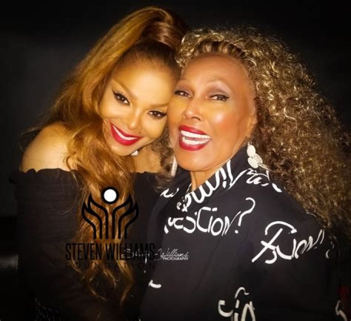 Janet Jackson, Ja'Net Dubois