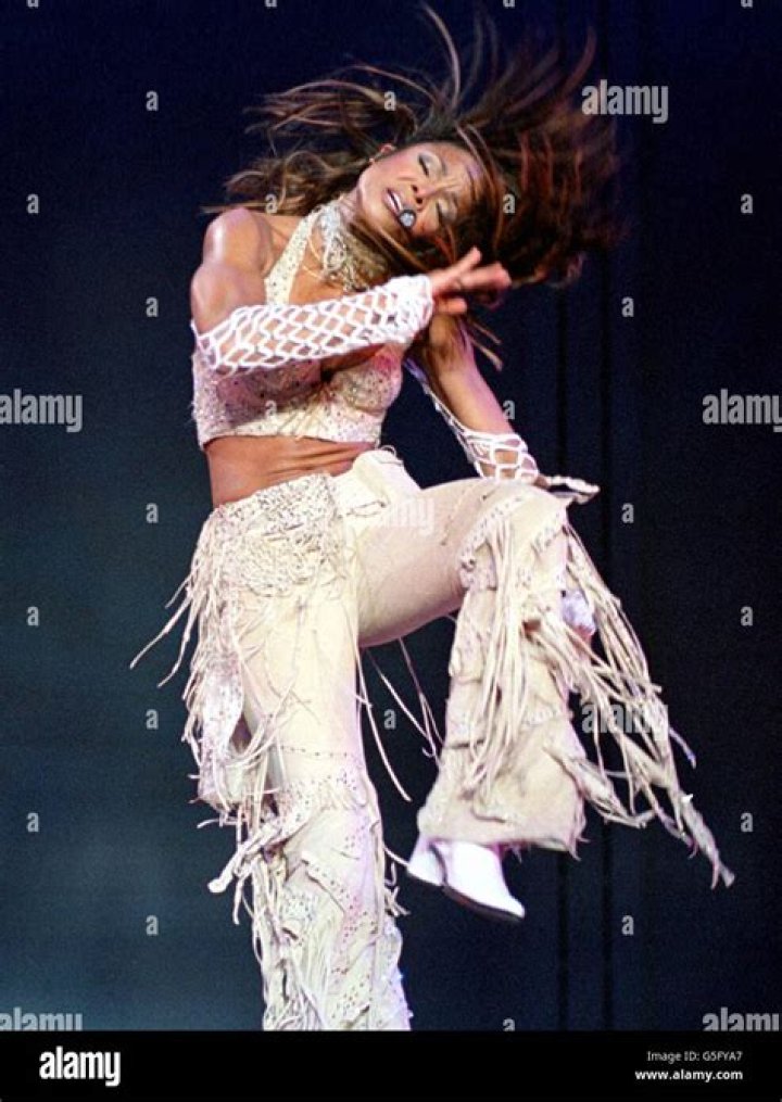 Janet Jackson performing