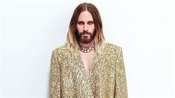 Jared Leto Rocks Wild Red Eye Shadow & Sparkly Gold Jacket At Paris Fashion Week: Photos