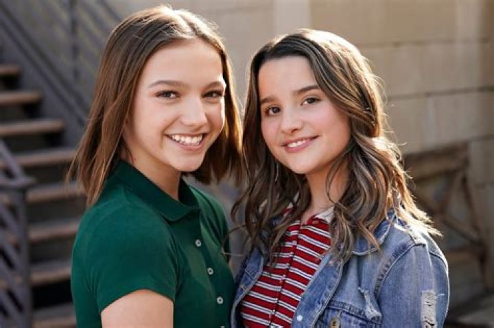 Jayden Bartels and Annie LeBlanc INSTASKATE 2019, LA Kings Holiday Ice LA Live, Los Angeles, USA - 11 Dec 2019