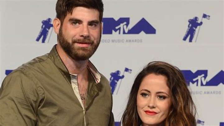 Jenelle Evans Breaks Silence on David Eason’s Child Abuse Charges – Hollywood Life