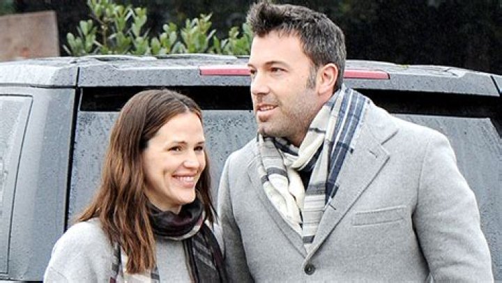 Jennifer Garner and Ben Affleck Seen Laughing at Samuel’s Ball Game – Hollywood Life