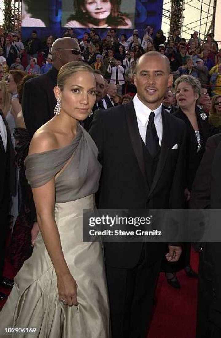 Jennifer Lopez & Cris Judd