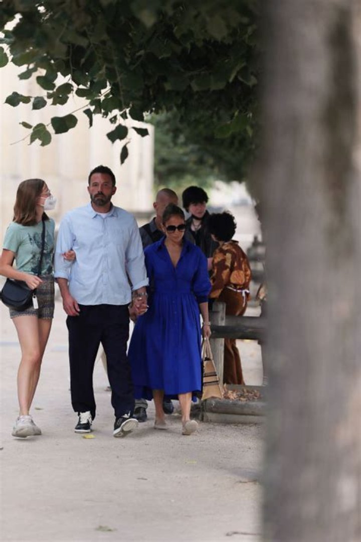 Jennifer Lopez & Ben Affleck Hold Hands As They Head To Dinner In Paris With Their Kids