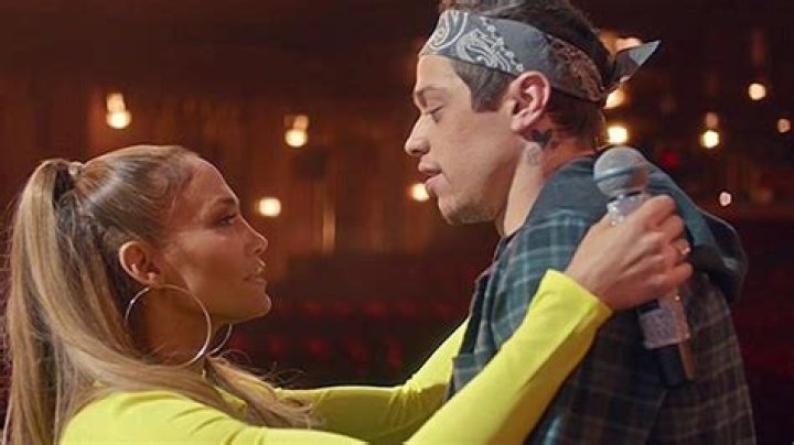 Jennifer Lopez Gets Caught ‘Flirting’ With Pete Davidson When A-Rod Barges In On ‘SNL’