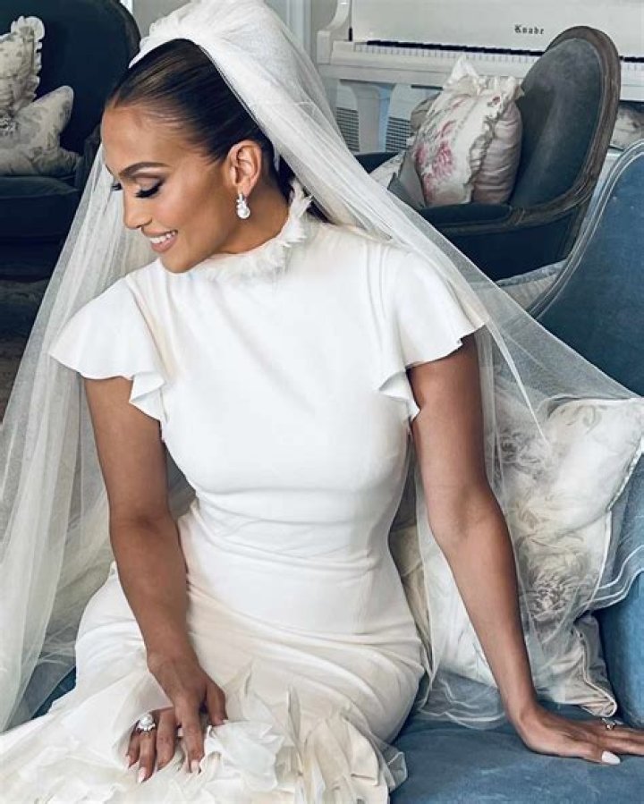 Jennifer Lopez in All-White