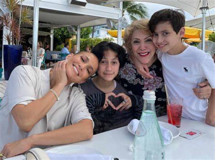 Jennifer Lopez Kids Pics