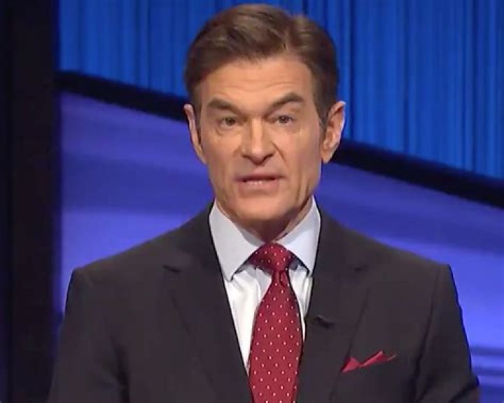 ‘Jeopardy! Fans Call For Boycott After Dr. Oz Begins Guest Hosting: It’s ‘A Slap In The Face’