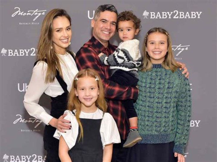 Jessica Alba and kids