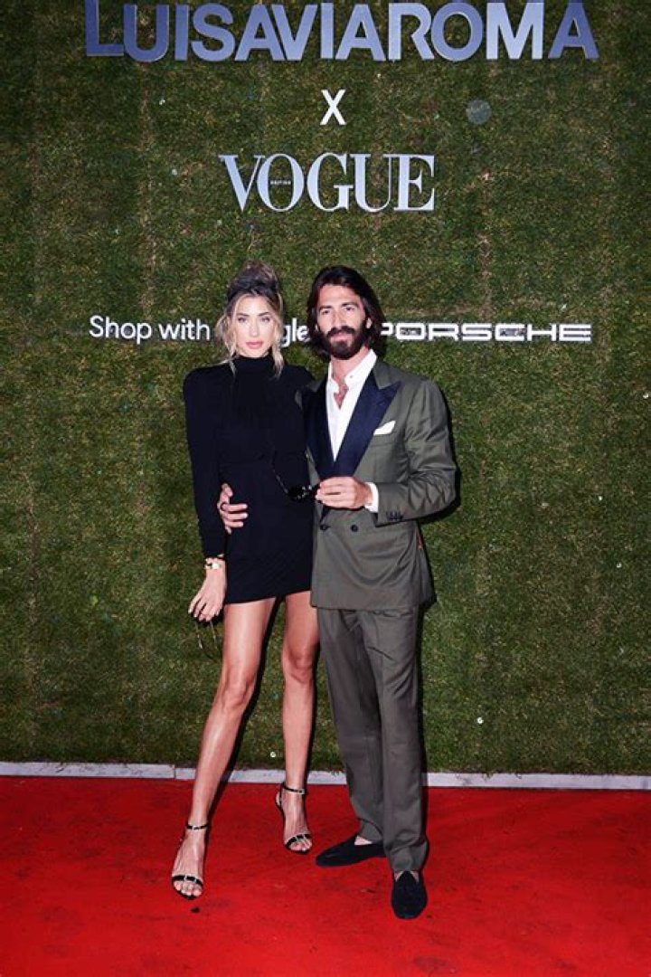 Jessica Serfaty Engaged To Billionaire Leonardo Maria Del Vecchio – Hollywood Life