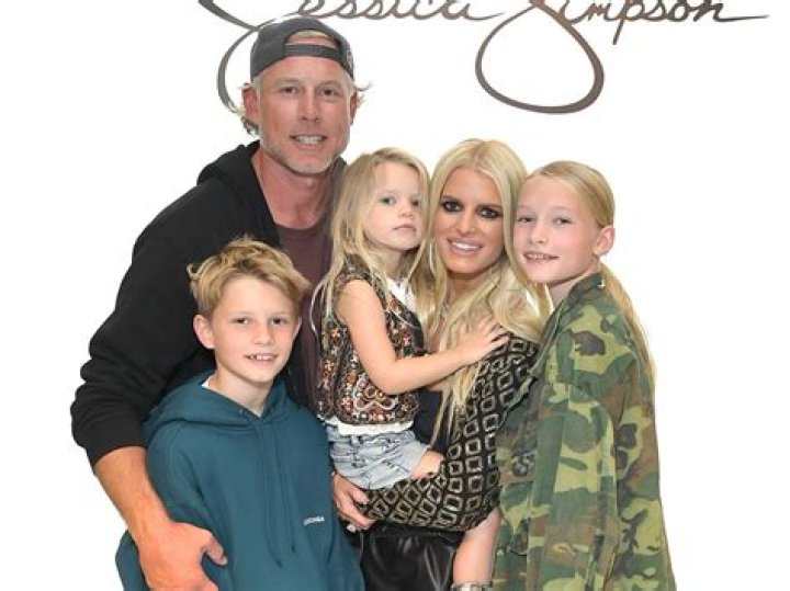 Jessica Simpson & Family In NYC