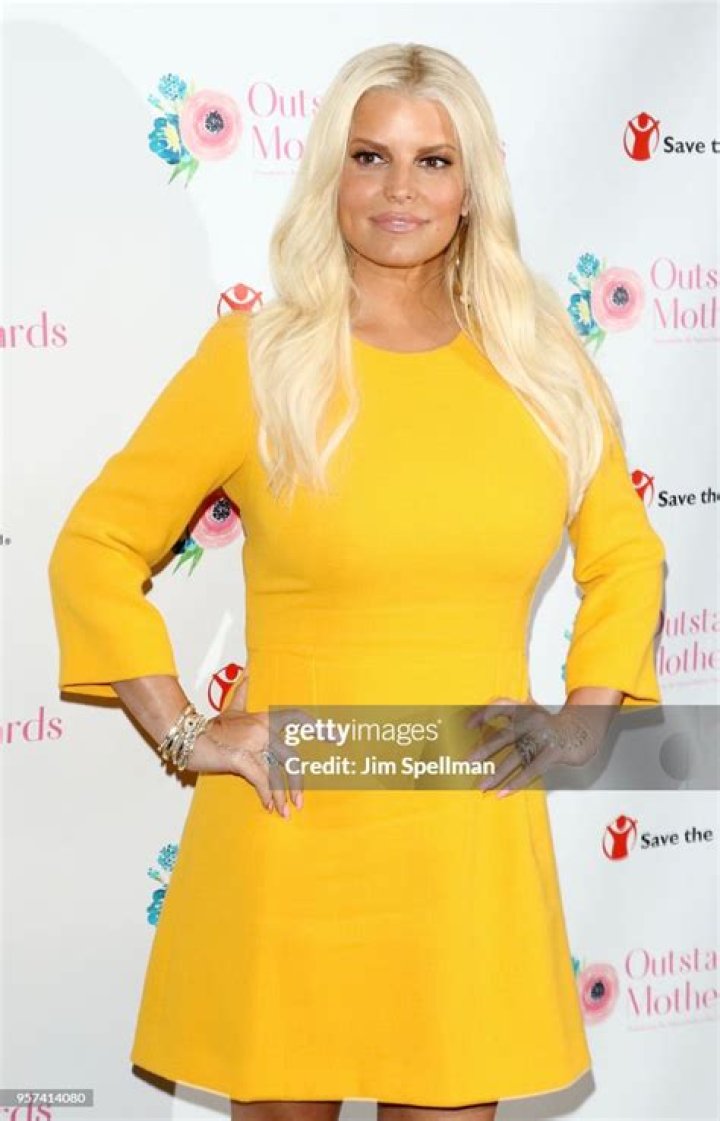 Jessica Simpson At The Outstanding Mother Awards