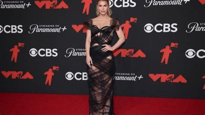 Jessica Simpson Attends The MTV Video Music Awards