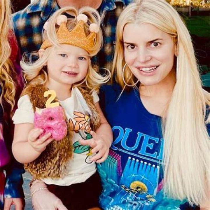 Jessica Simpson daughter Birdie