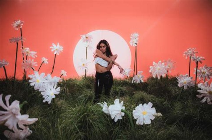 Jessie Reyez — PICS