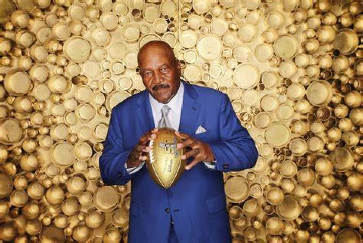 Jim Brown, 2016