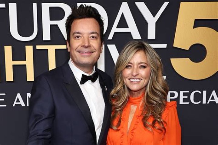 Jimmy Fallon, Nancy Juvonen and their daughters