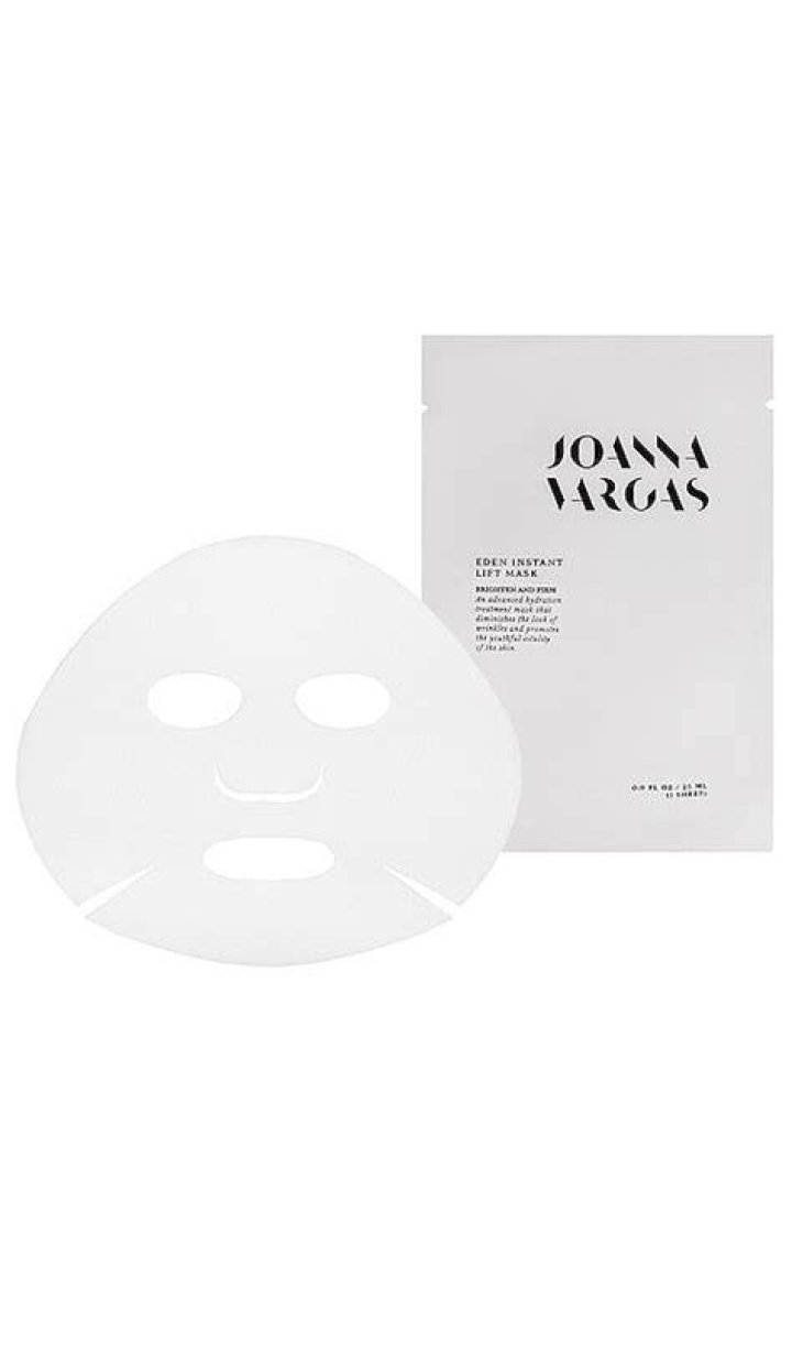 joanna vargas mask