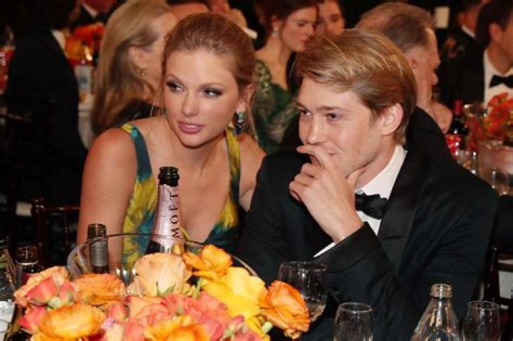 Joe Alwyn at the 77th Annual Golden Globe Awards