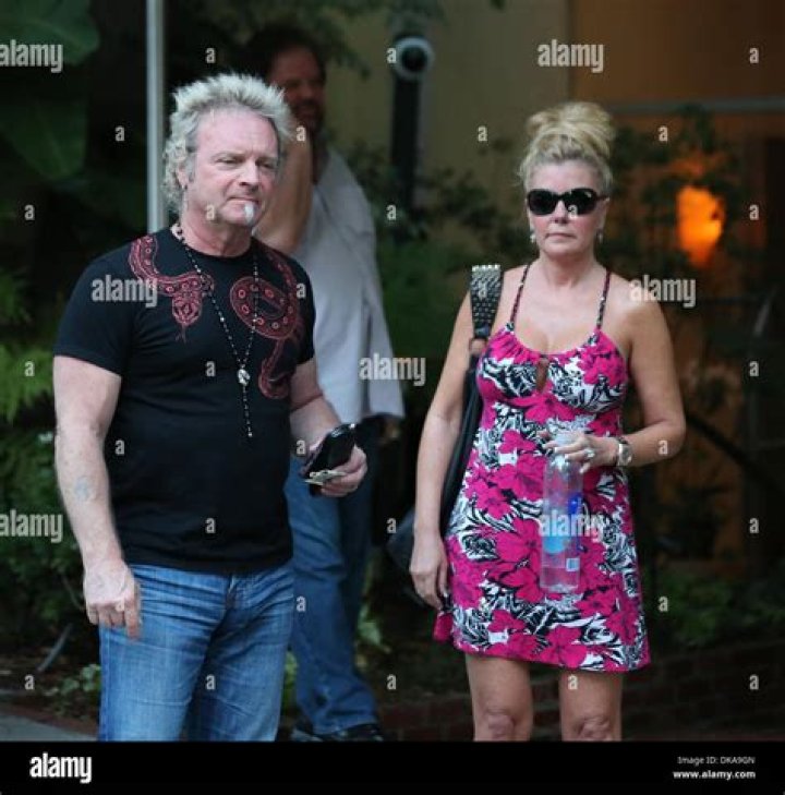 Joey Kramer, Linda Kramer