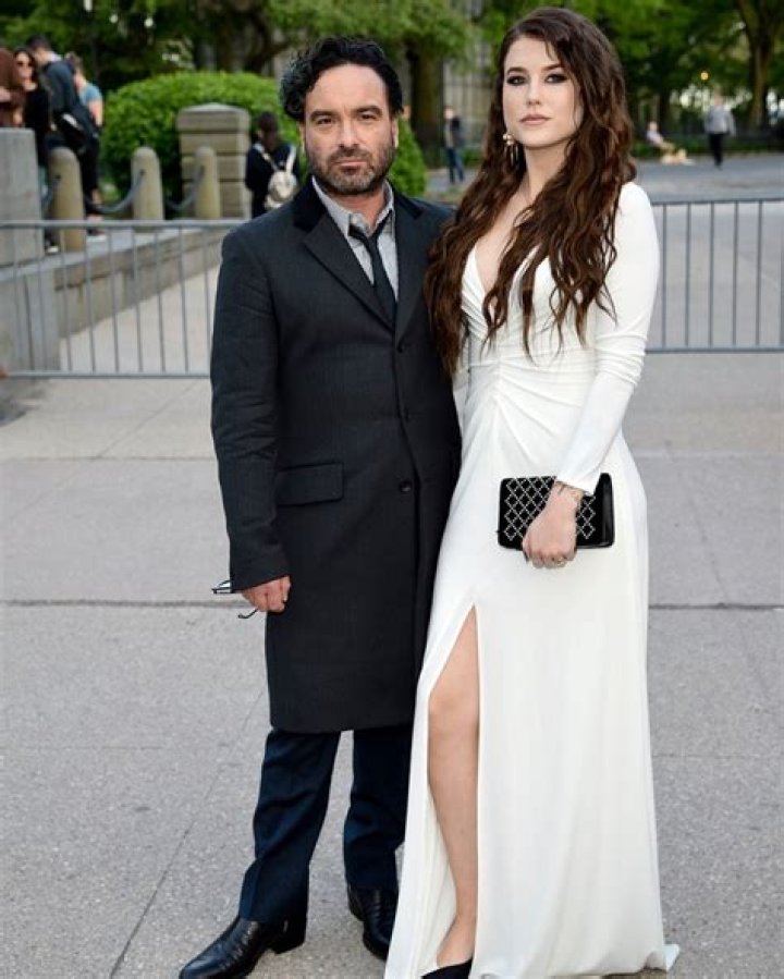 Johnny Galecki, Alaina Meyer. Actor Johnny Galecki, left, and pregnant girlfriend Alaina Meyer attend the Statue of Liberty Museum opening celebration at Battery Park, in New York Statue of Liberty Museum Opening Celebration, New York, USA - 15 May 2019