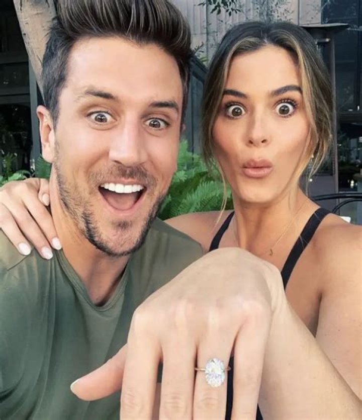 jojo fletcher jordan rodgers engagement the bachelorette