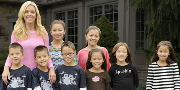 Jon Gosselin Returns to Jon & Kate Plus 8 House – Hollywood Life
