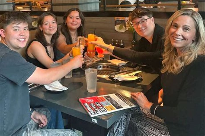Jon Gosselin Says Kate Only Had 1.5 Hours Of Contact With Son In 5 Yrs – Hollywood Life