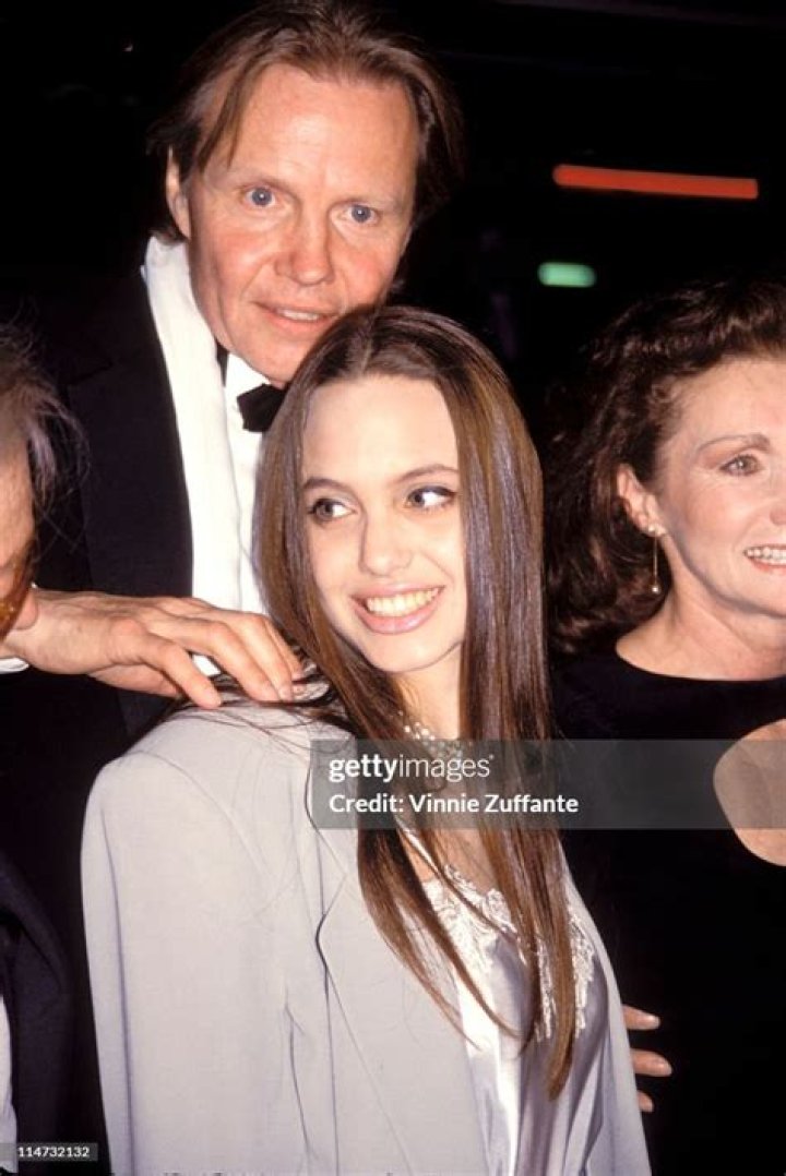 Jon Voight with Daughter Angelina Jolie and Son James Haven Oscars Awards Ceremony, Los Angeles, America - 1988