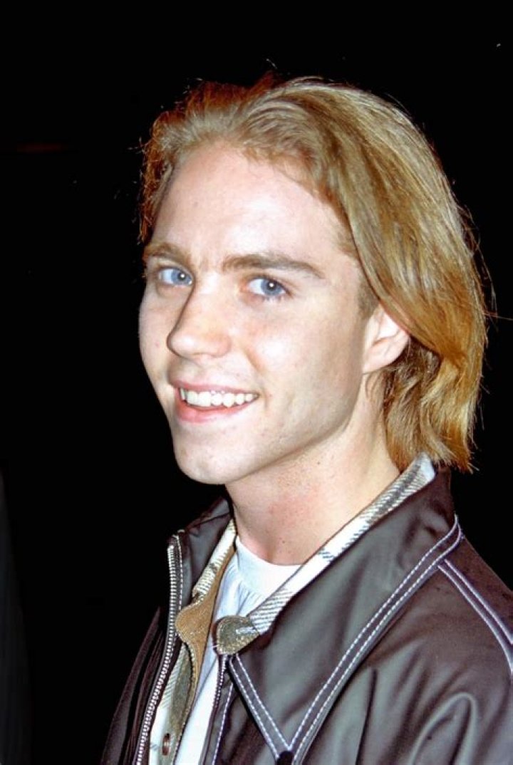 Jonathan Brandis — Photos – Hollywood Life