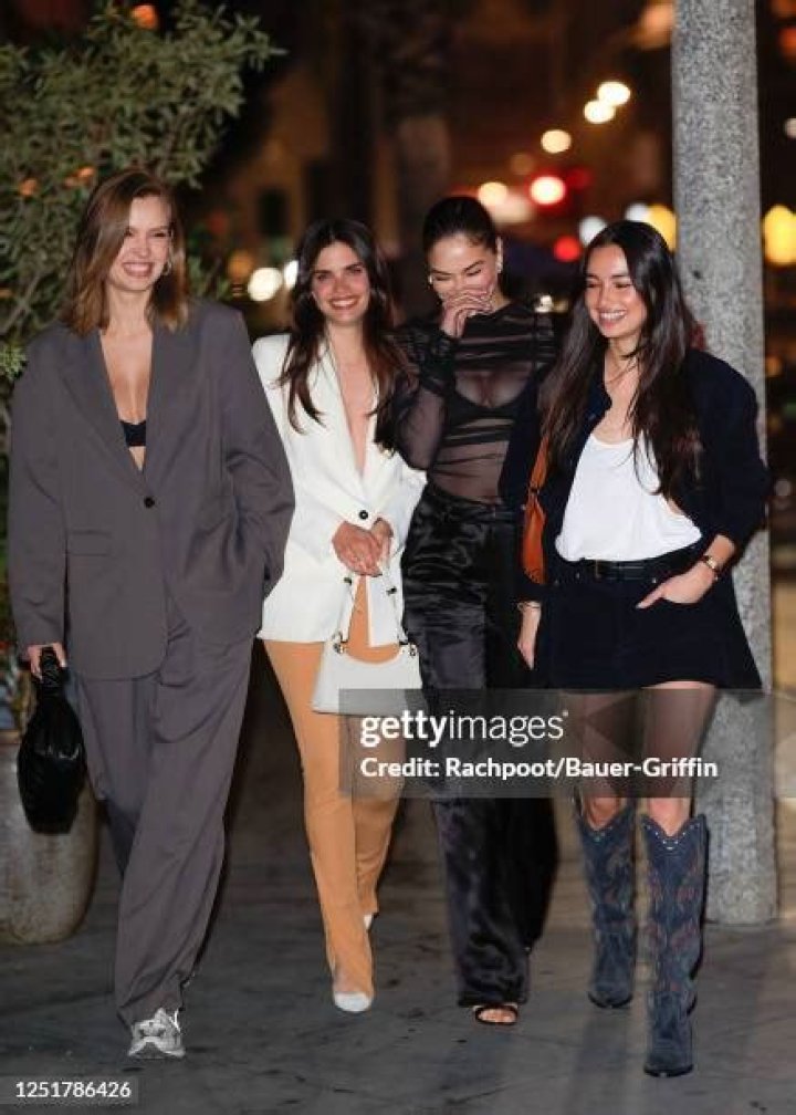 Josephine Skriver, Shanina Shaik & Pip Edwards
