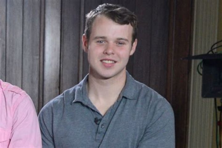 Josh Duggar’s 12-Year Prison Sentence Extended By 2 Months – Hollywood Life