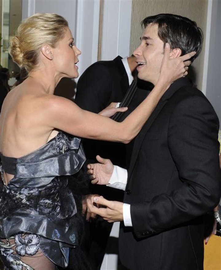 Julie Bowen and Justin Long