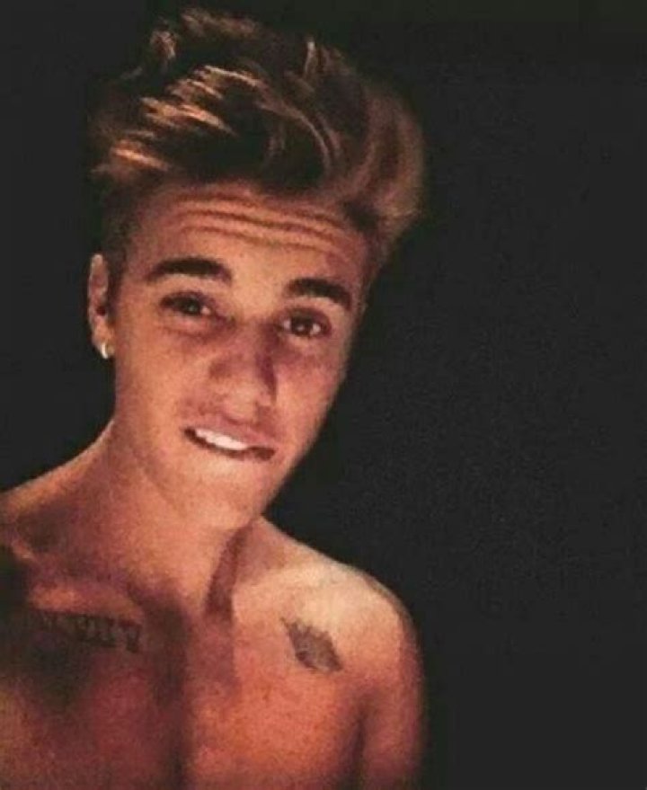 Justin Bieber Lip Tattoo