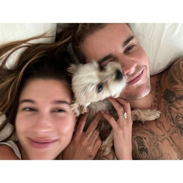 Justin Bieber Snuggles With Hailey Baldwin In Sweet Bedroom Selfie: ‘My Lips Get Jealous Of My Arms’