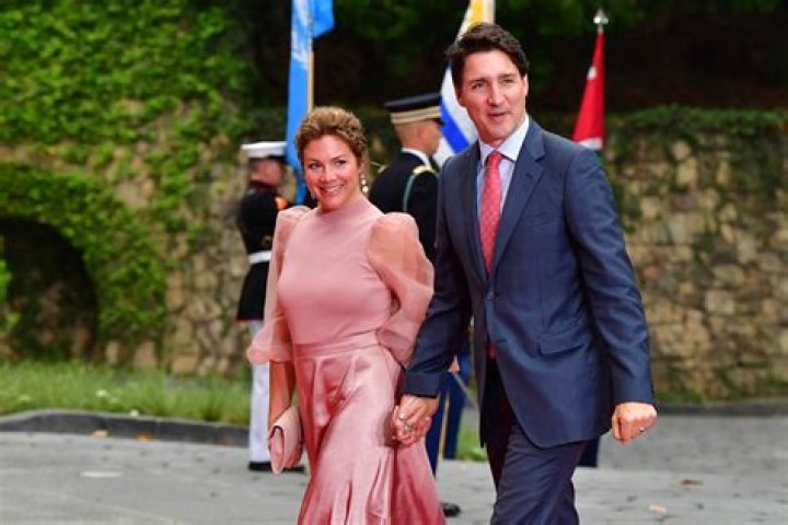 Justin Trudeau & Sophie Gregoire in Mexico City
