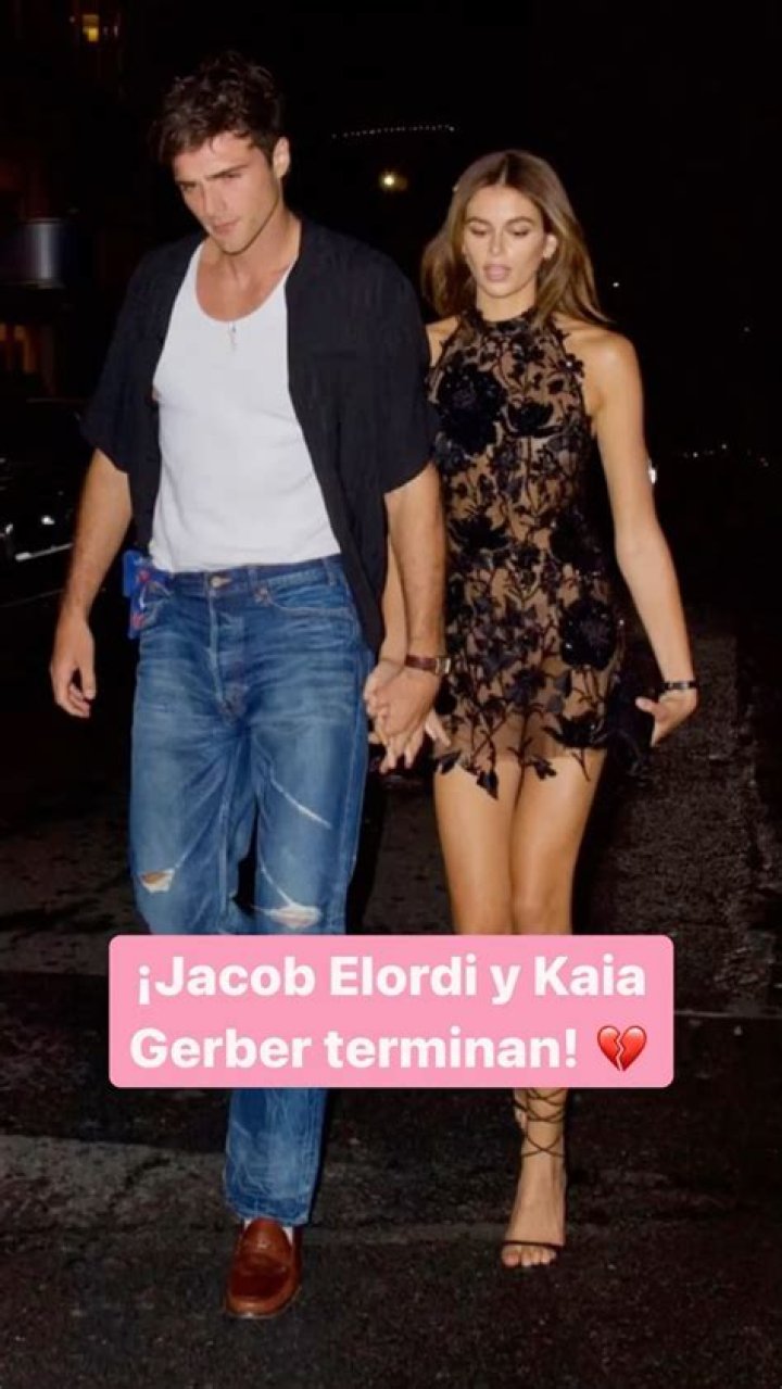 Kaia Gerber & Jacob Elordi Walke To Dinner