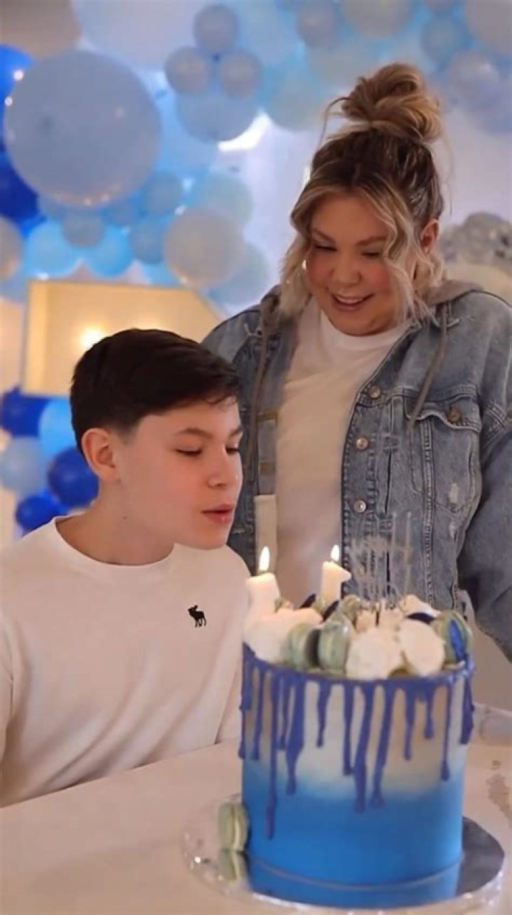 Kailyn Lowry Celebrates Sons With Rare Photo – Hollywood Life