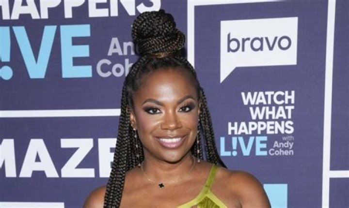Kandi Burruss Twerks On Her Kitchen Counter After Reaching 8 Million Instagram Followers — Watch