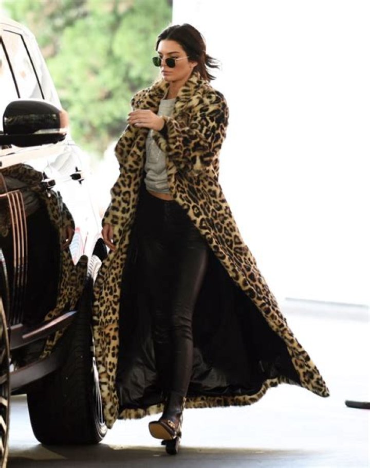 KarJenners Wearing Leopard: Photos – Hollywood Life