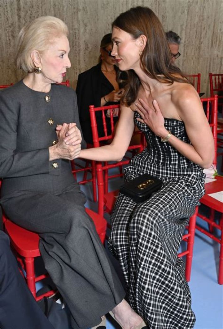 Karlie Kloss At Carolina Herrera Show