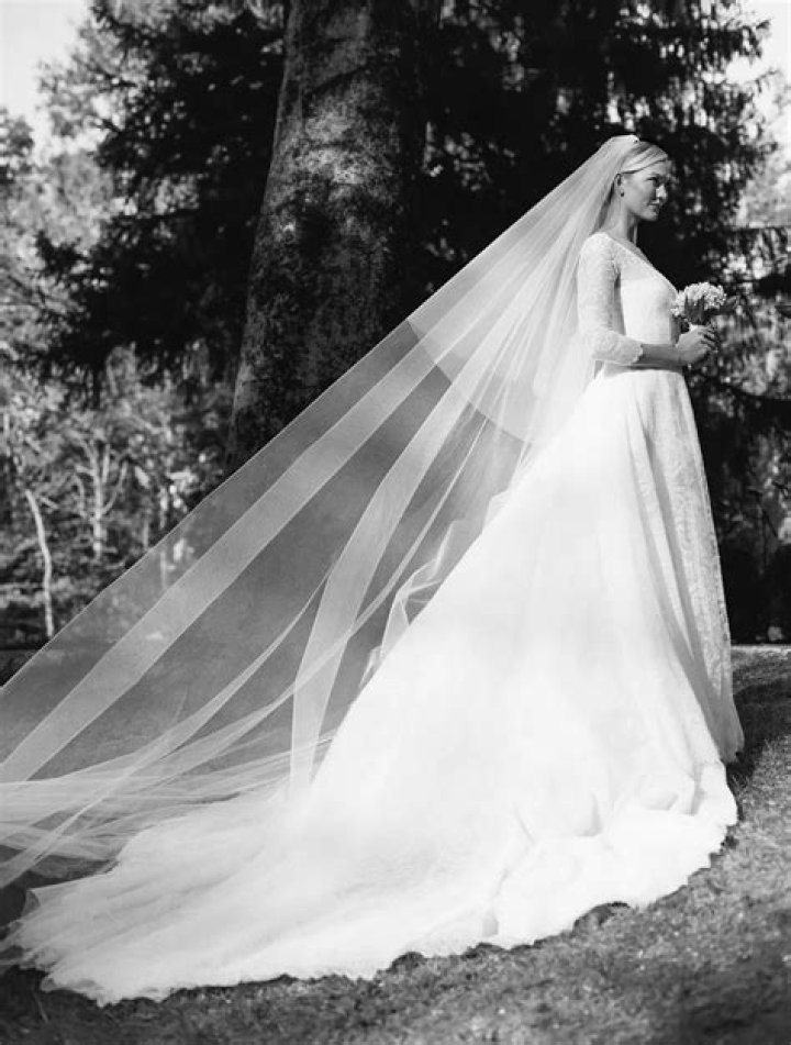 Karlie Kloss Marries Joshua Kushner For A 2nd Time: See Her Romantic Wedding Dress